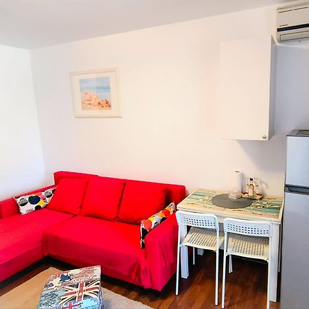 Apartament Saturn Sophie By The Sea Exterior photo